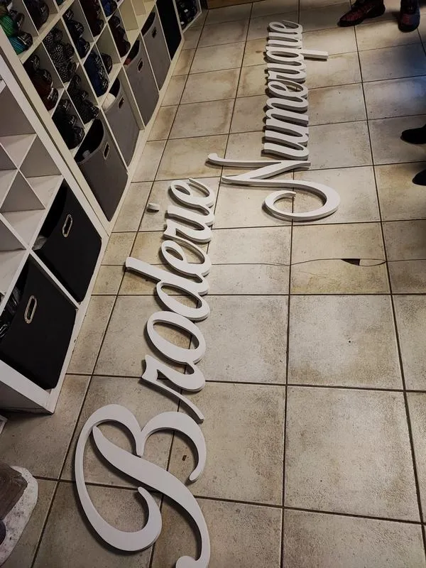 Enseigne, Béthune, CNC Multicut